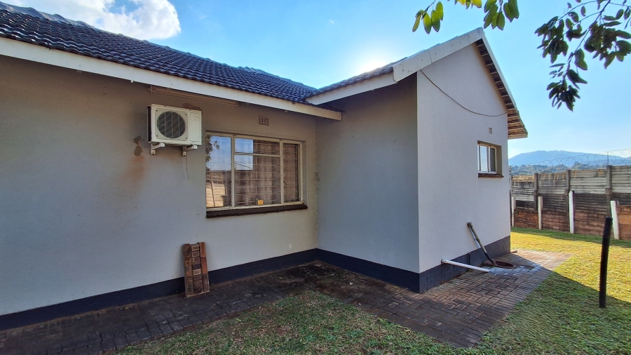 4 Bedroom Property for Sale in Protea Park North West